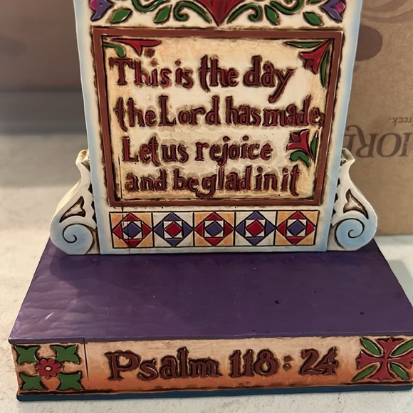 Jim Shore Rejoice in Today Joyful Psalm Angel Figurine - Picture 3 of 6